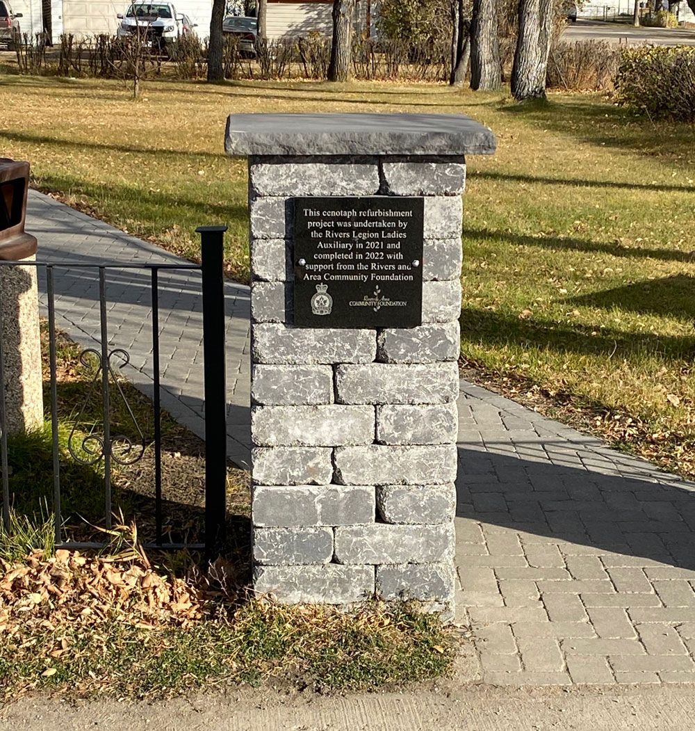 Pillar at entrance way to the Rivers Cenotaph